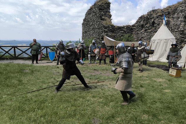 Šermíři na Bezdězu